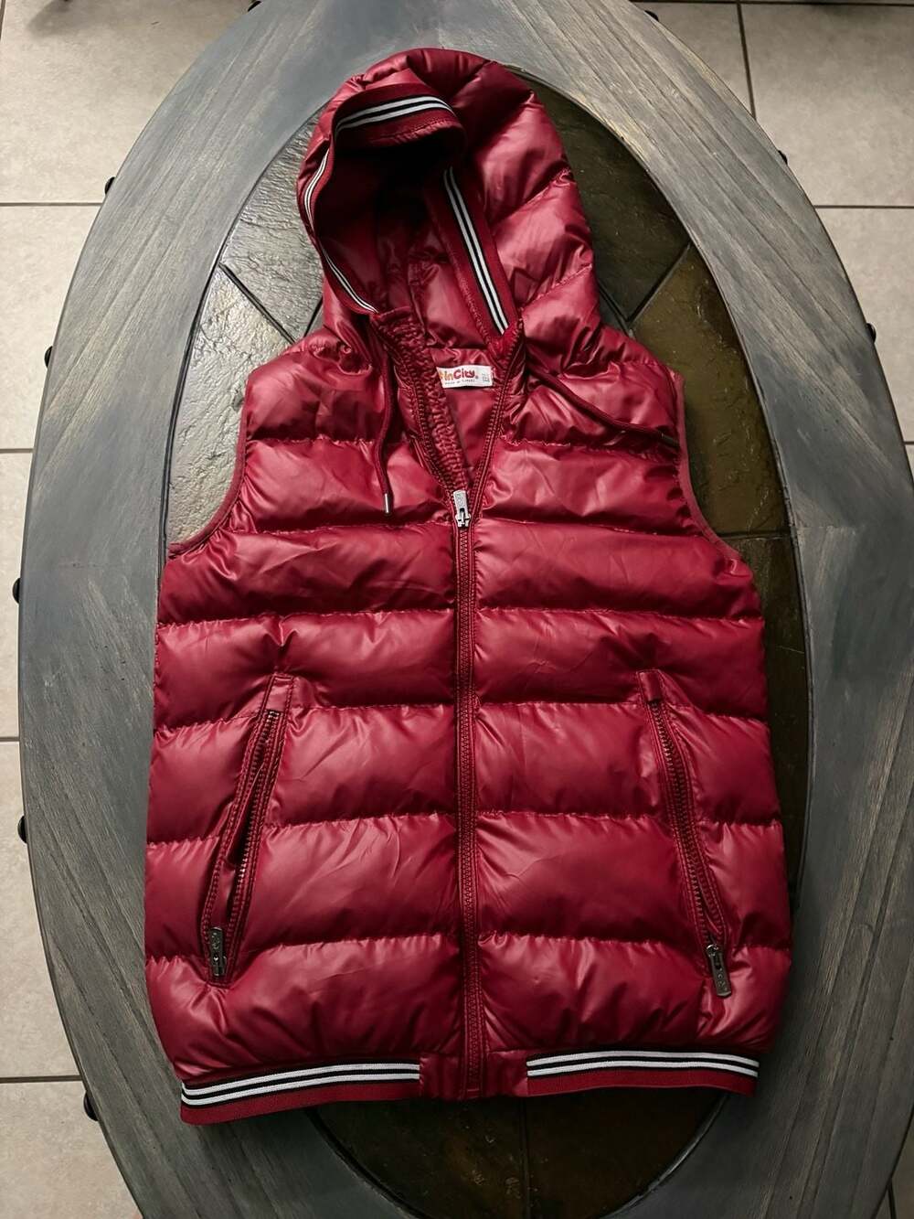 InCity Puffer Vest Size 146 Red Quilted Hooded